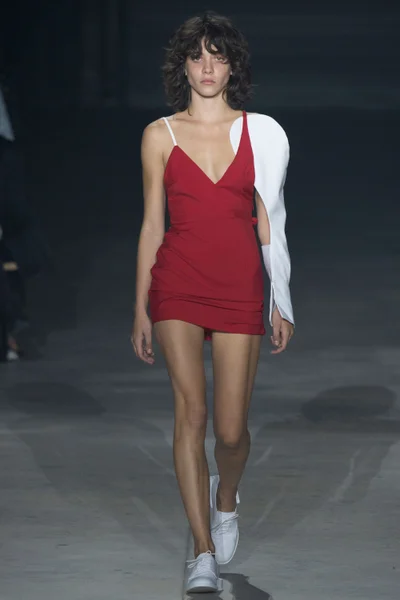 Look 33